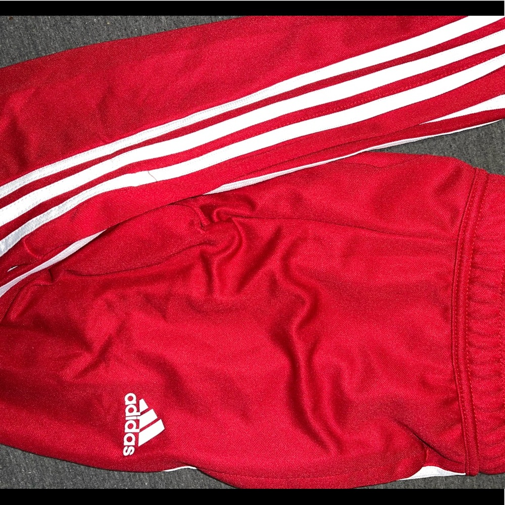 🆕ADIDAS TRACKPANTS